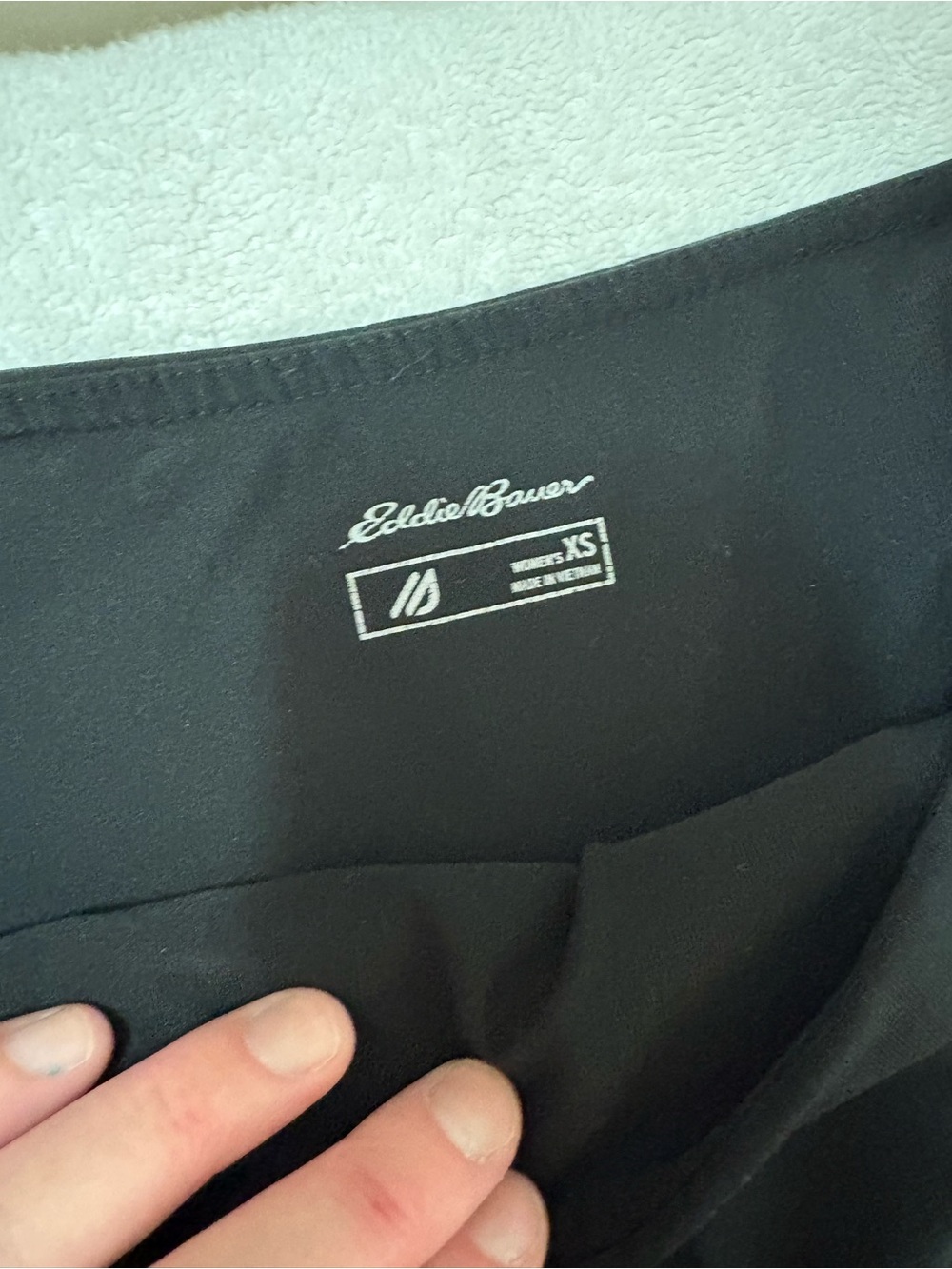 Eddie Bauer Black womens Leggings - Stretch Active Bottoms - Picture 2 of 2